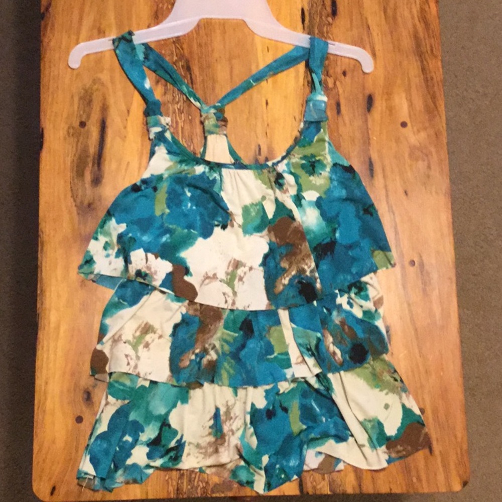 Multi color top